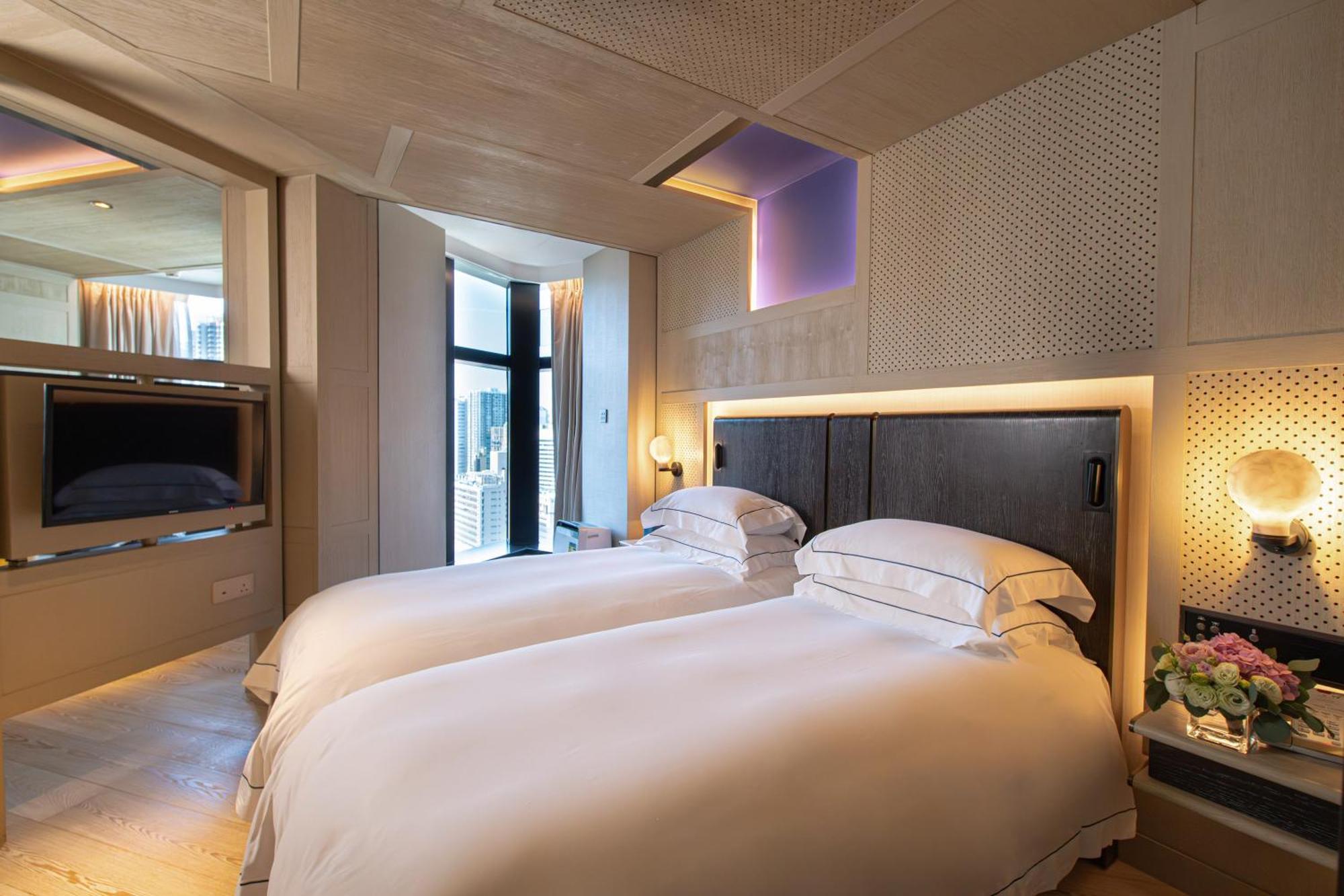 The Emperor Hotel Hong Kong Exterior photo